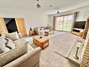 Lounge- click for photo gallery